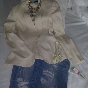 Antonio Melanie Blazer